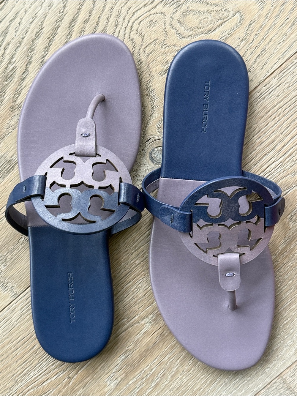 Tory Burch Miller Dark Lotus/Bermuda Miller Soft Leather Thong Sandals 9 - Picture 4 of 13